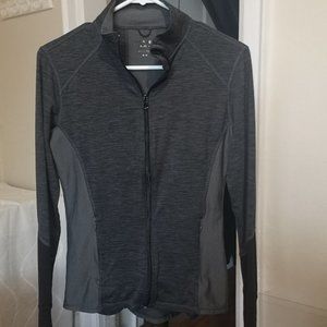 3/$20 Joe Fresh activewear long sleeve black/grey top